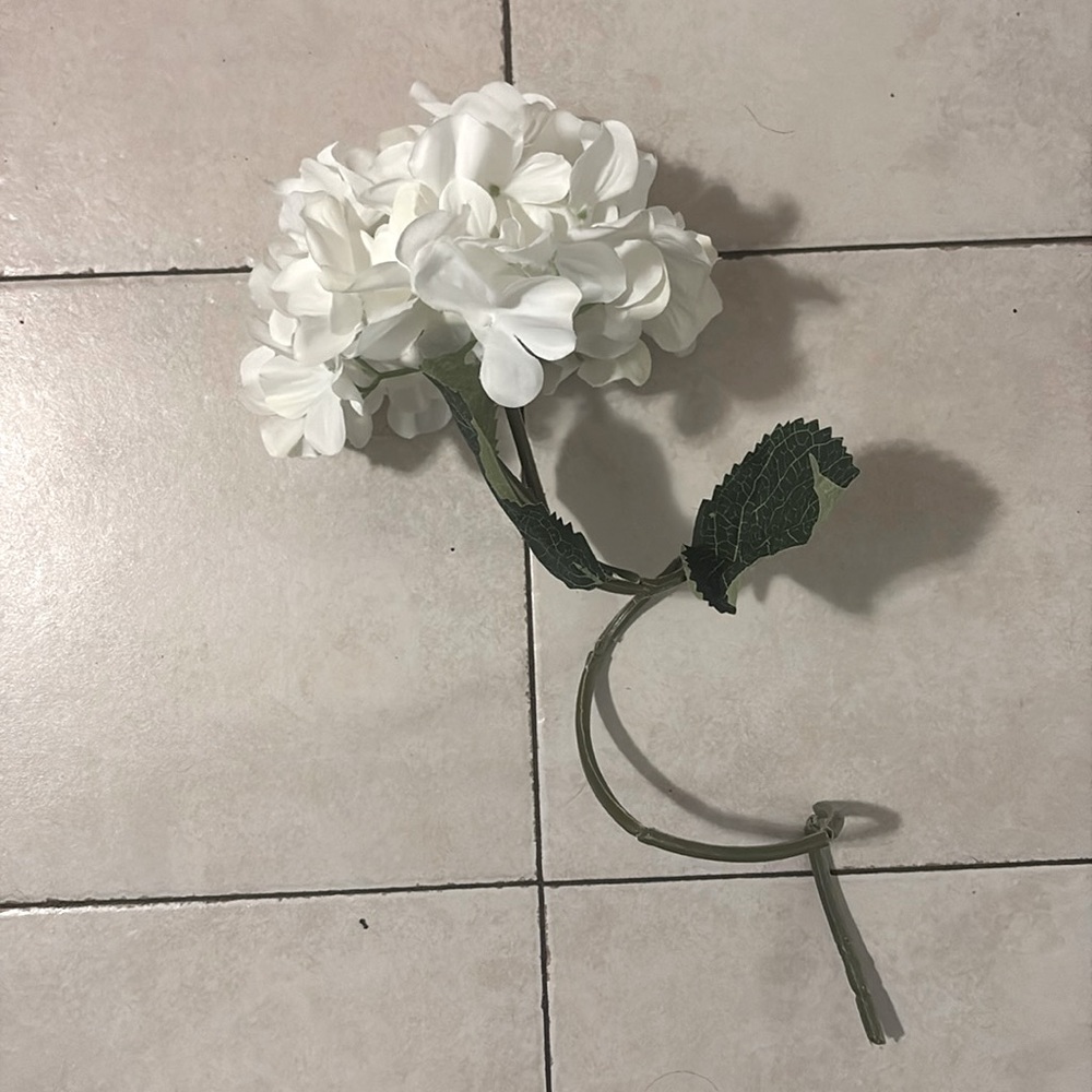 Artificial White hydrangea bunch